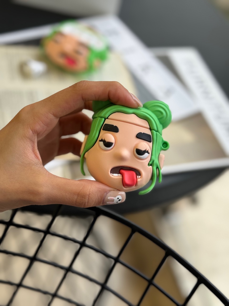 کاور ایرپاد سیلیکونی Billie Eilish