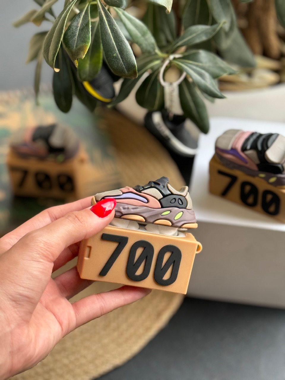 کاور ایرپاد Adidas YEEZY 700