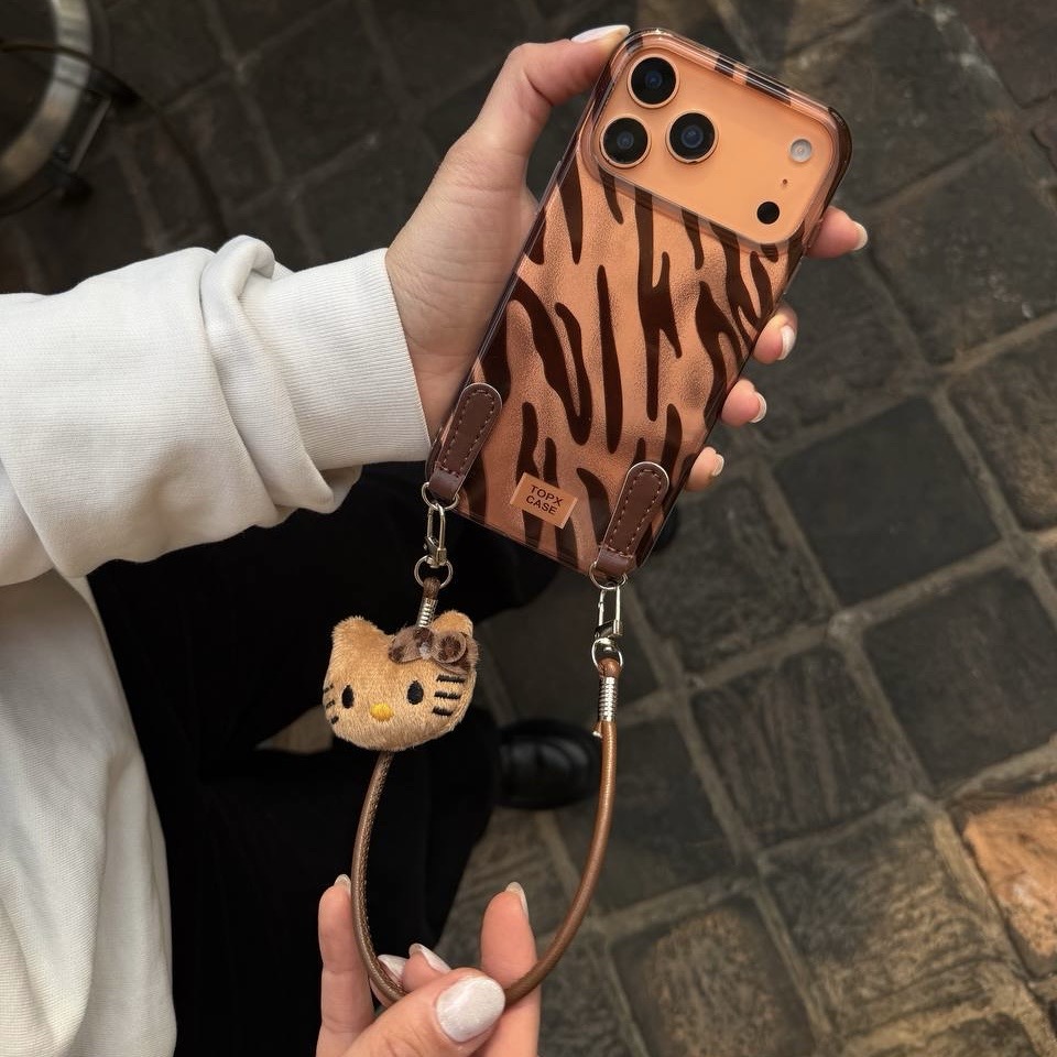 کاور آیفون coco tiger