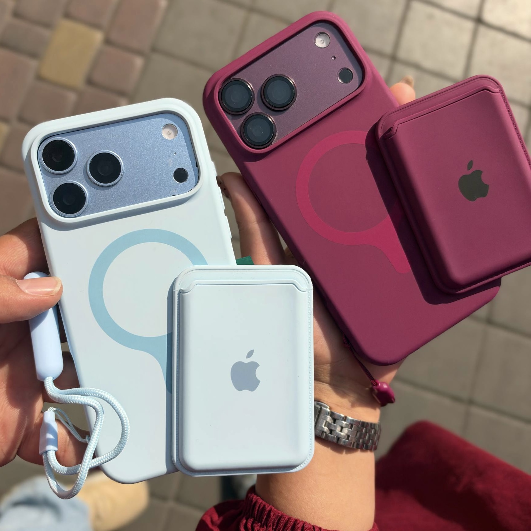کاور آیفون silicon plus